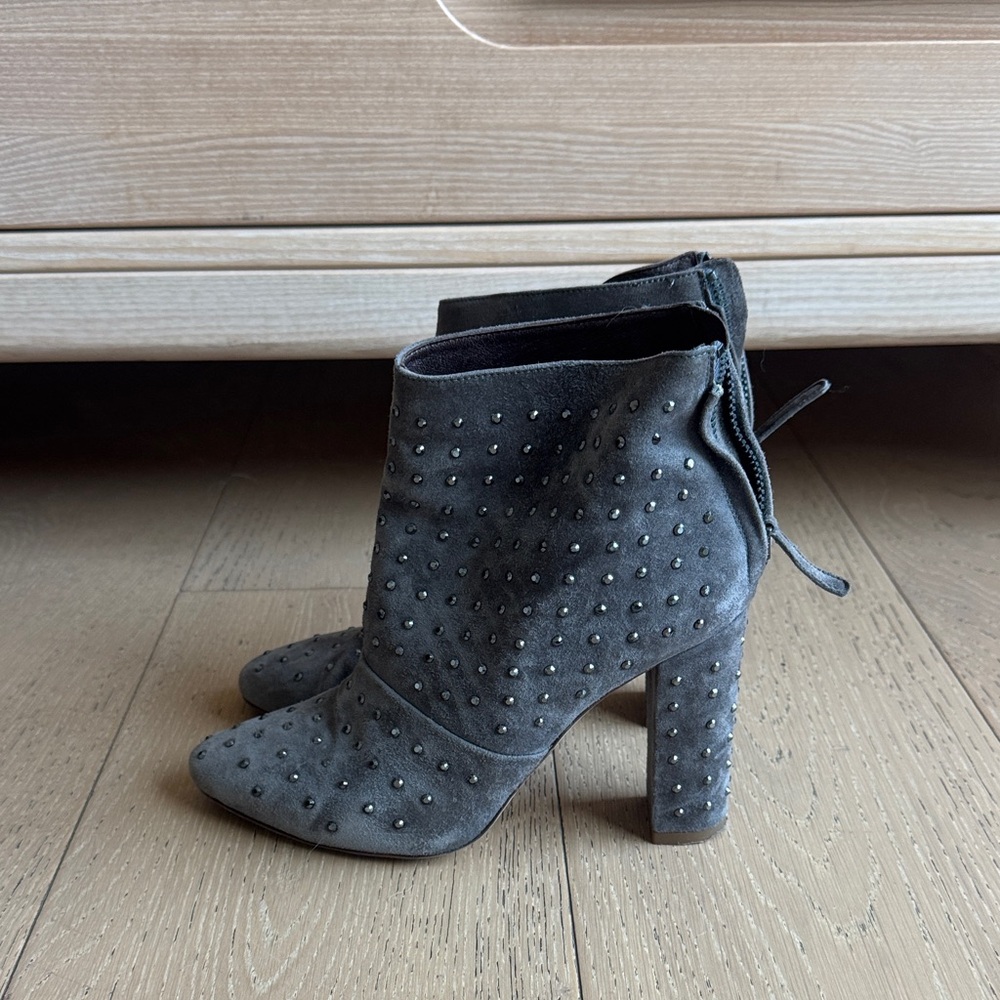 Jcrew size 7 Gray Ankle Boots